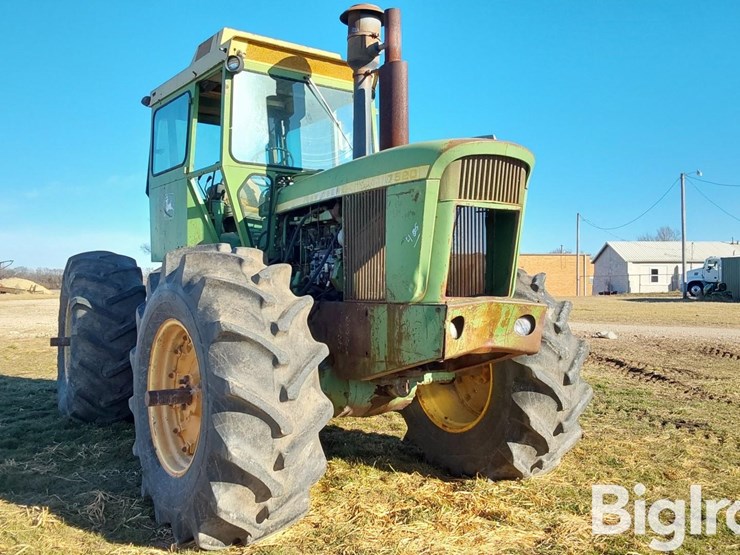 1974-john-deere-7520-image-3