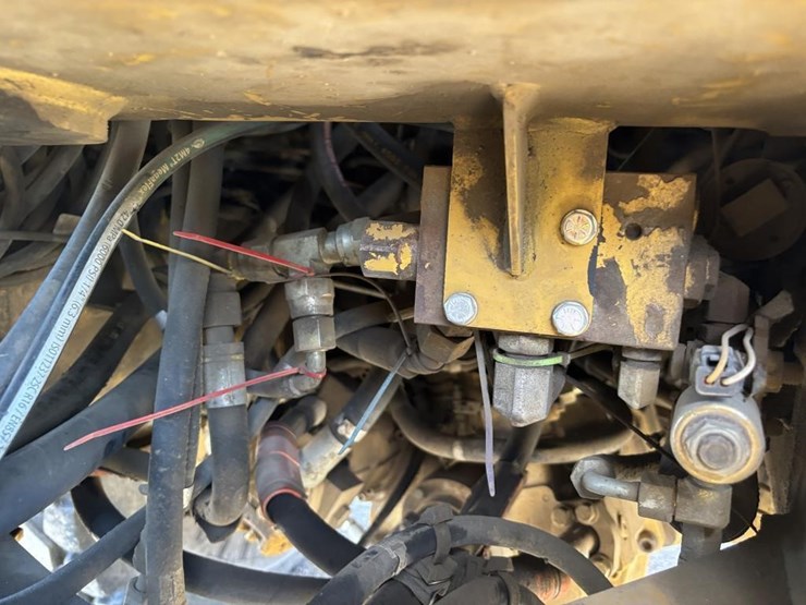 2005-caterpillar-it14g-image-22