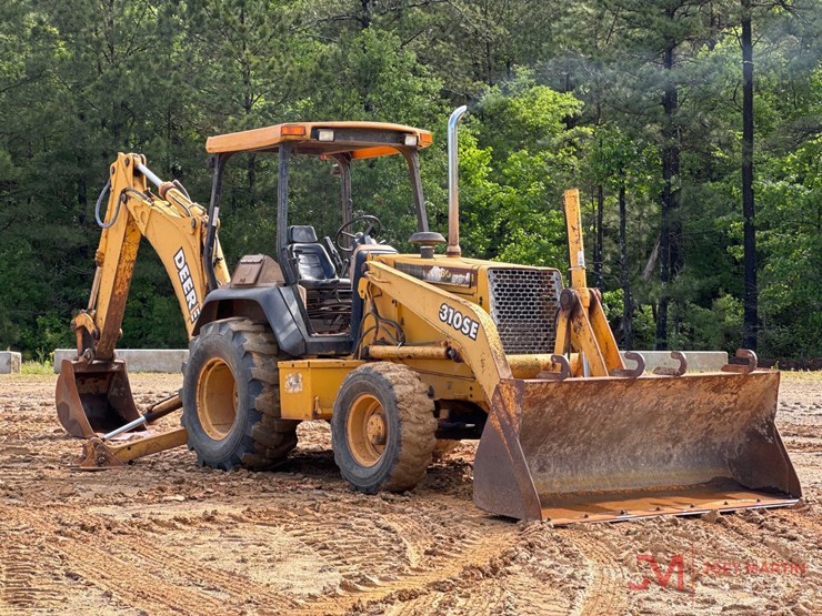 1997-deere-310se-image-1