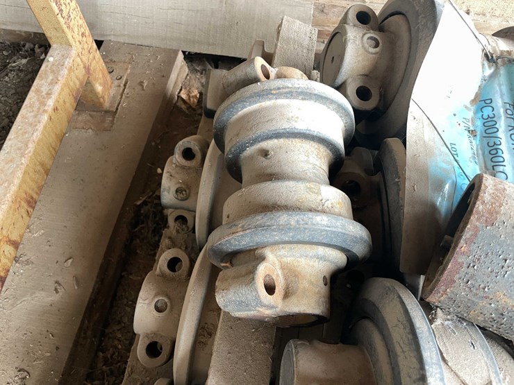 komatsu-pc300-image-7
