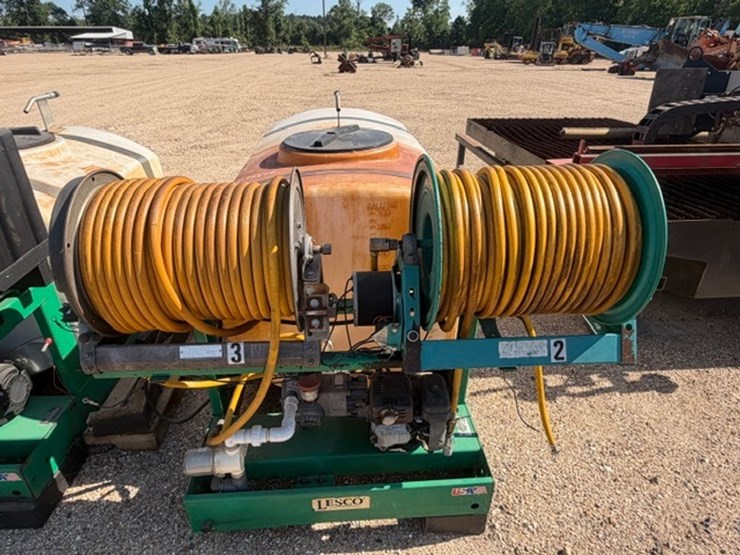 #35846-•-300-gallon-water-tank,-skid-mounted-image-5