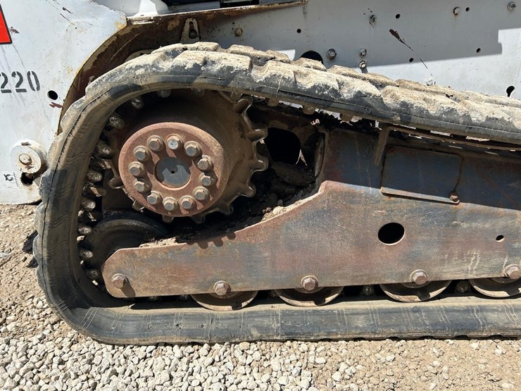 bobcat-t190-image-13