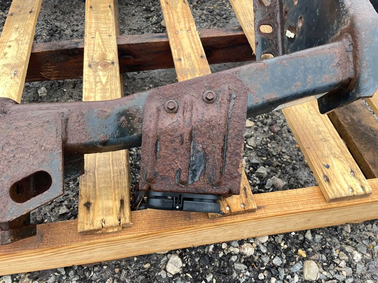 #5089-•-(2)-ford-truck-hitches-image-9