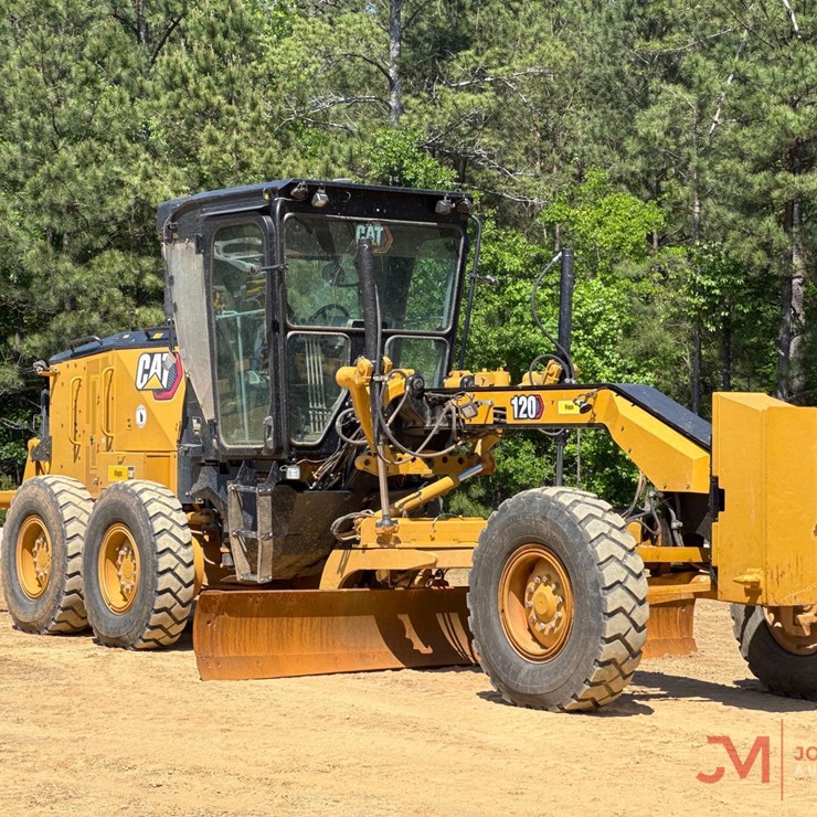2021 CATERPILLAR 120