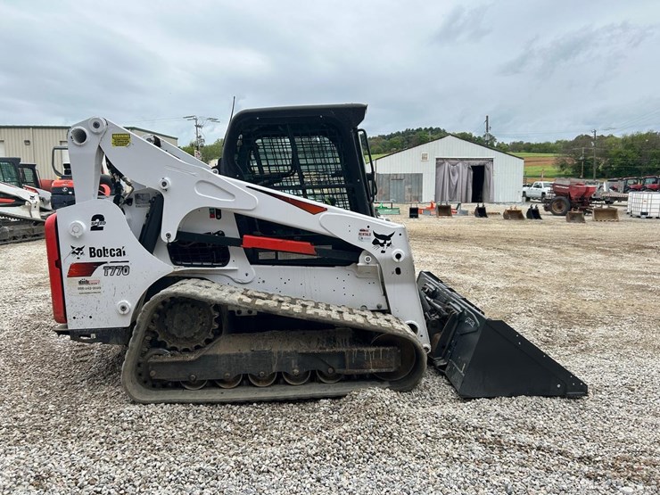 2021-bobcat-t770-image-5