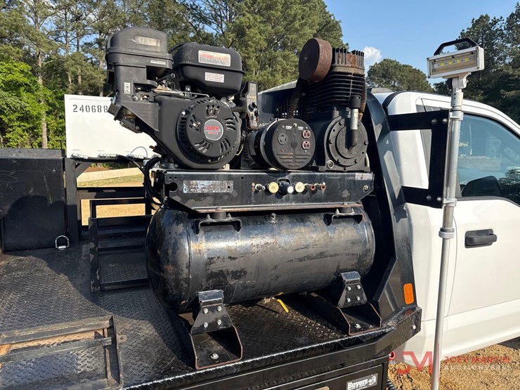 2020-ford-f350-xl-image-9