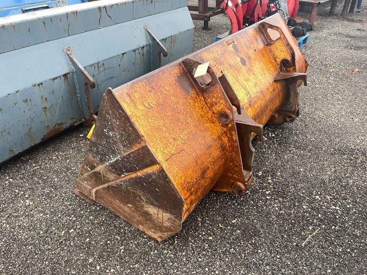 komatsu-wa70-image-2