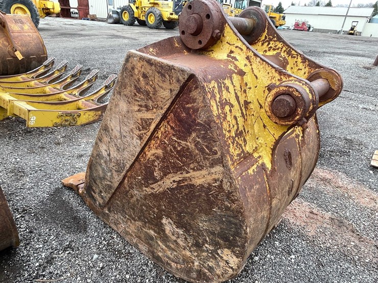 #5025-•-excavator-bucket-image-7