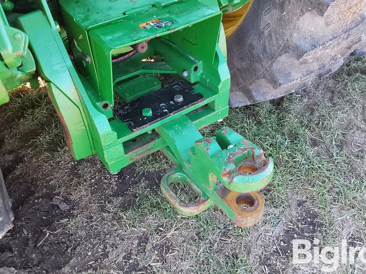 2012-john-deere-8335r-image-16
