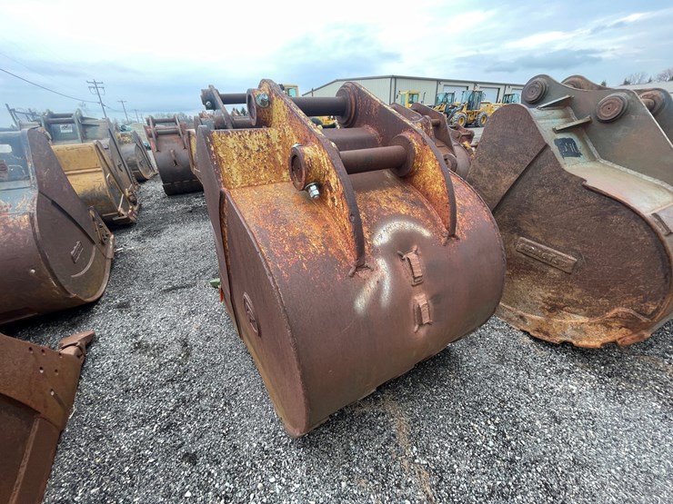 #5014-•-excavator-bucket-image-2