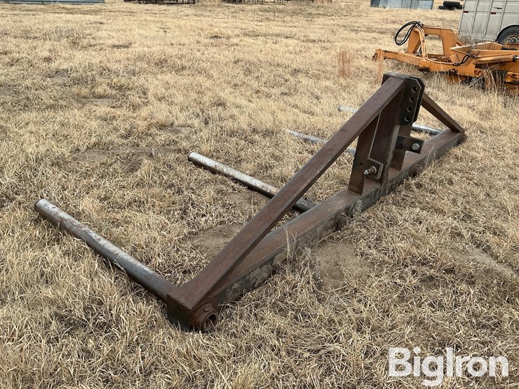 3-pt-2-bale-carrier-image-7
