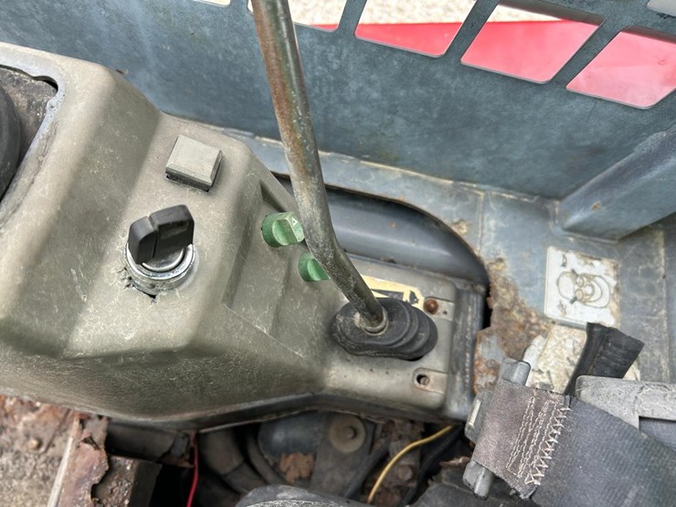 takeuchi-tl150-image-22