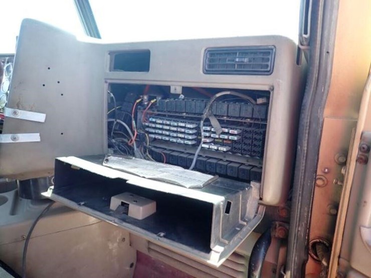 2007-international-9200i-image-33