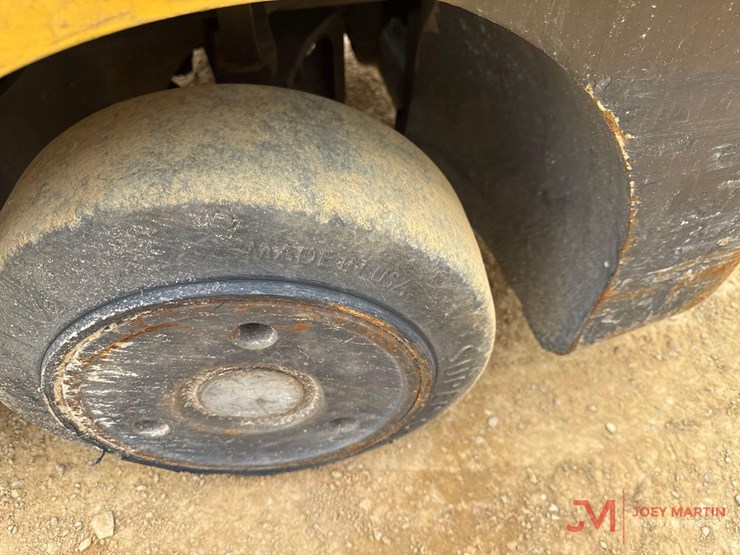 caterpillar-2c6000-image-8