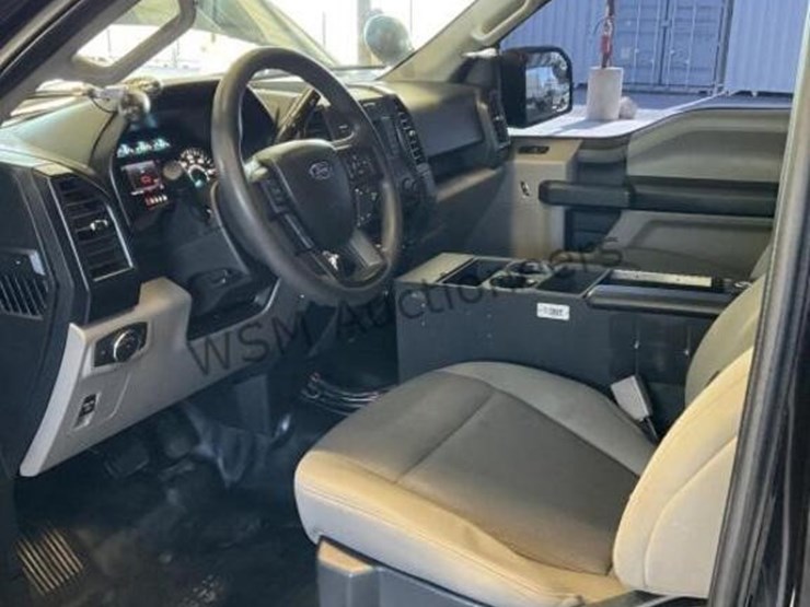 2020-ford-f150-image-22