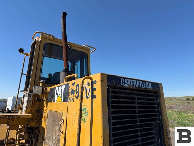 caterpillar-926e-image-25
