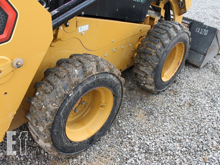 caterpillar-236d3-image-5