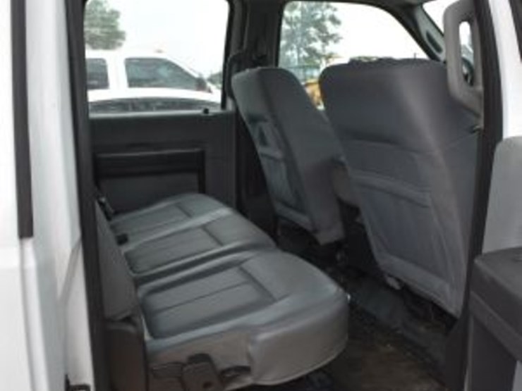 2015-ford-f350-image-16