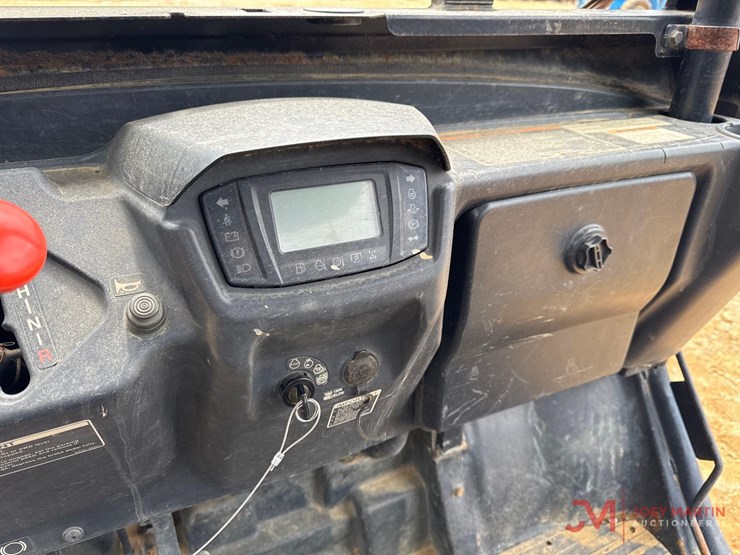 kubota-rtvx1140-image-14