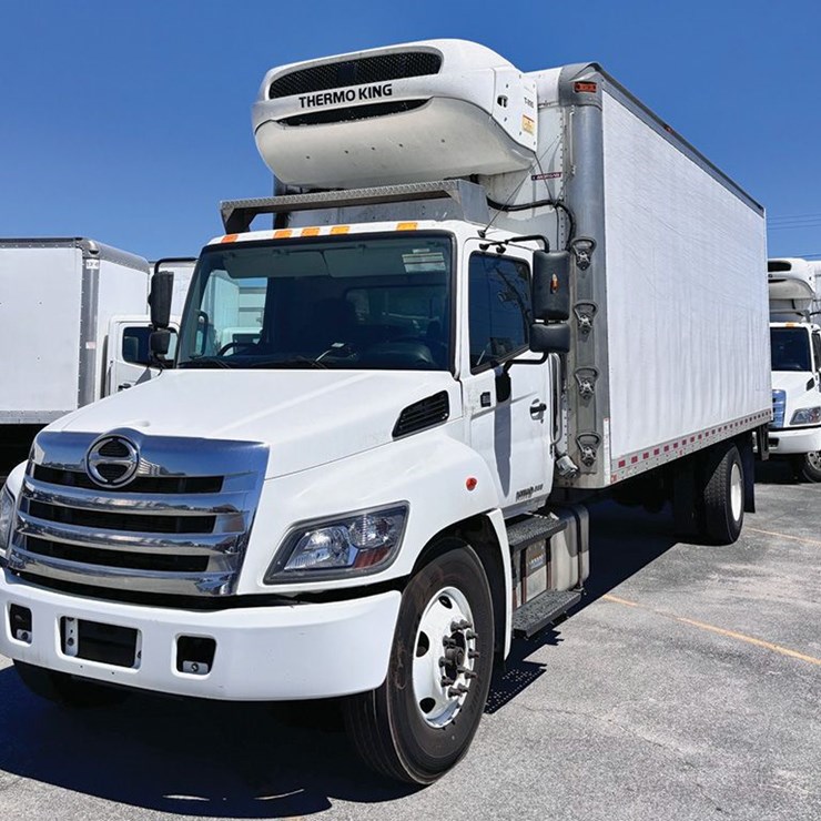 2020 HINO 268