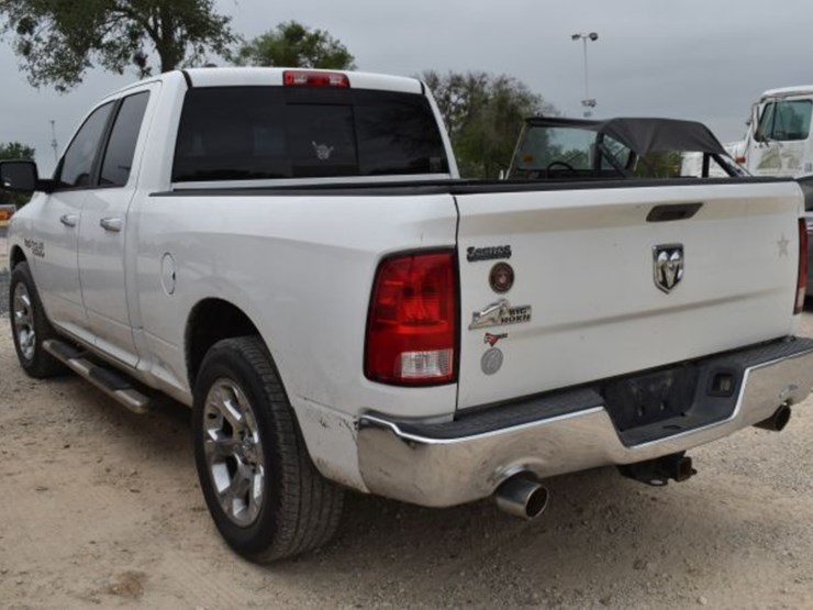 2014-dodge-1500-image-4