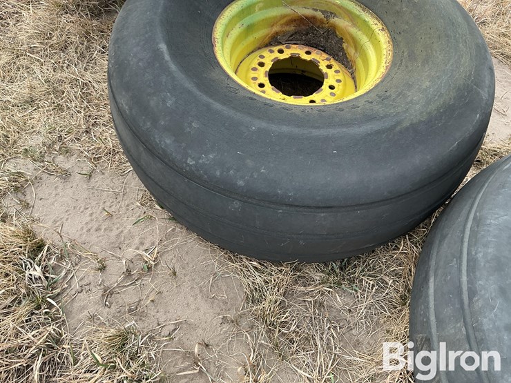 16.5l-16.1-tires-&-rims-image-15