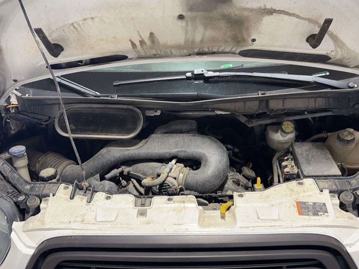 2016-ford-transit-image-19