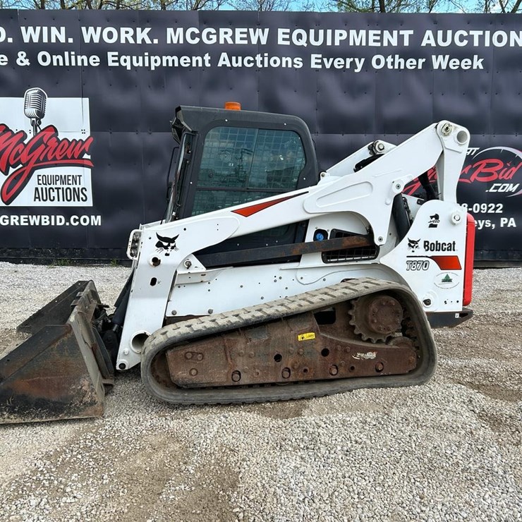 2017 BOBCAT T870