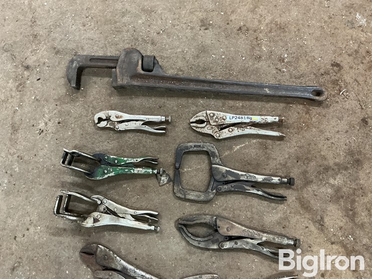 vise-grips-&-pipe-wrench-image-11