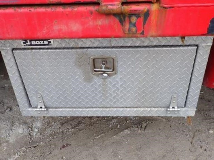 2016-ford-f550-xlt-image-55