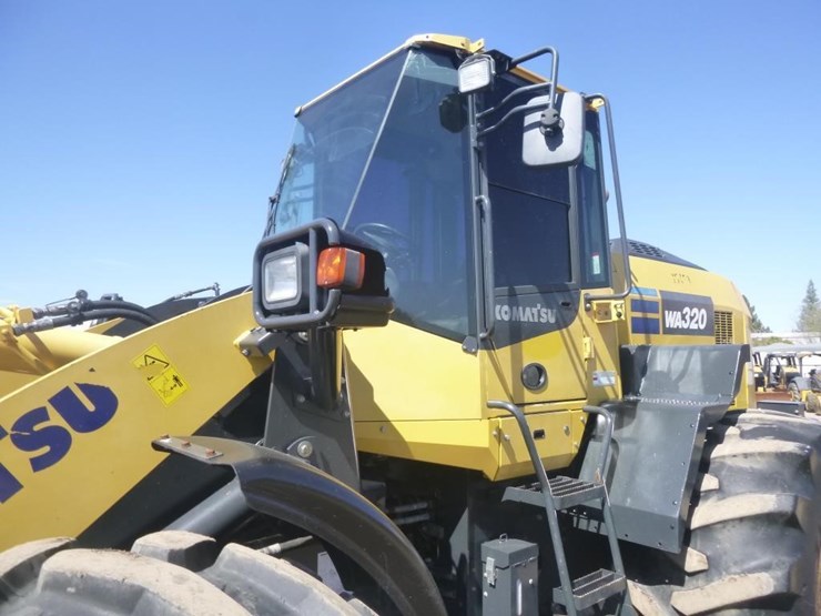 2018-komatsu-wa320-8-image-6