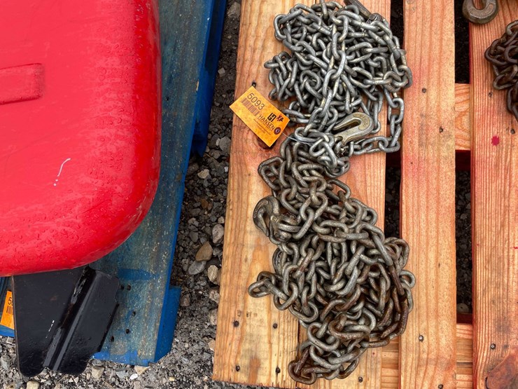 #5093-•-(2)-chains-image-1