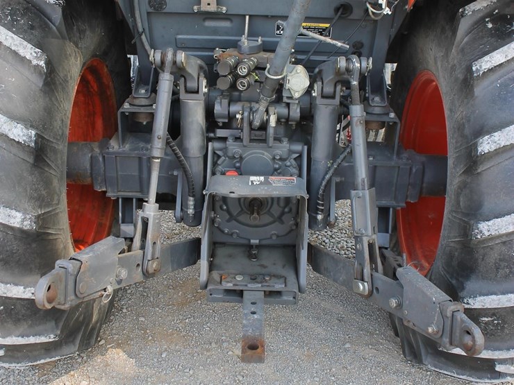 2012-kubota-m8540-image-5