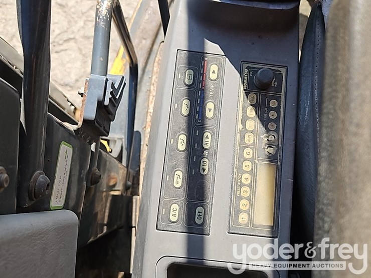 2006-komatsu-pc78mr-6-image-30