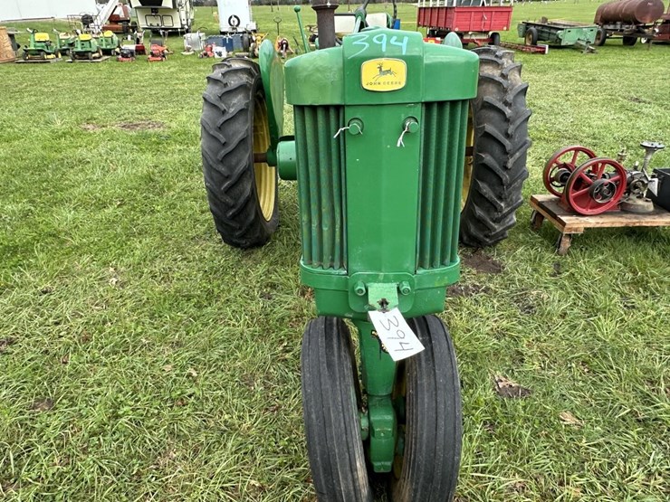 john-deere-520-image-5