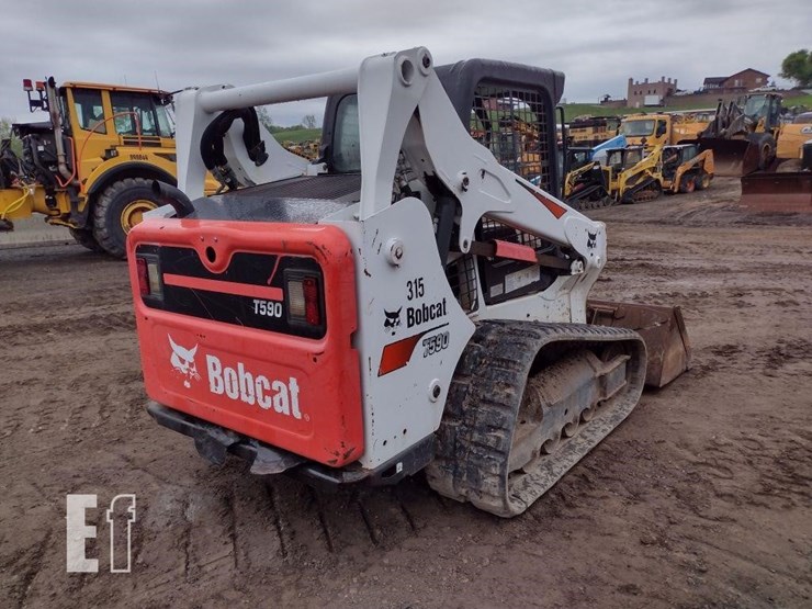 2017-bobcat-t590-image-38