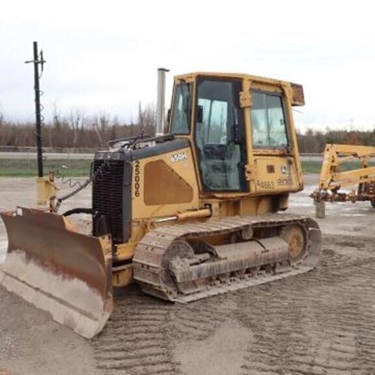 2002 DEERE 650H LT