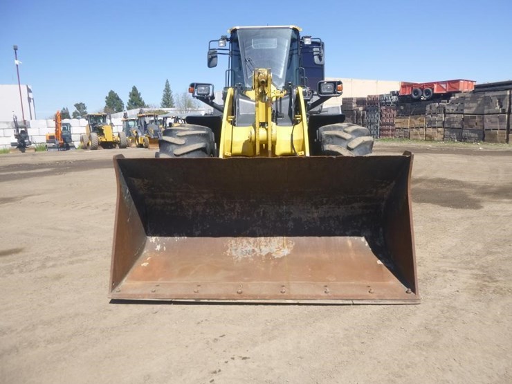 2018-komatsu-wa320-8-image-26