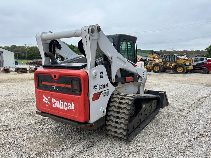 2017-bobcat-t870-image-4