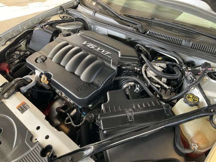 2016-chevrolet-impala-ls-sdn-image-10