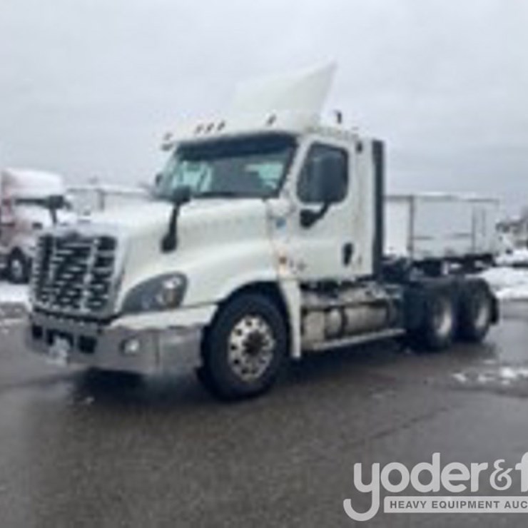 2019 FREIGHTLINER CASCADIA 125
