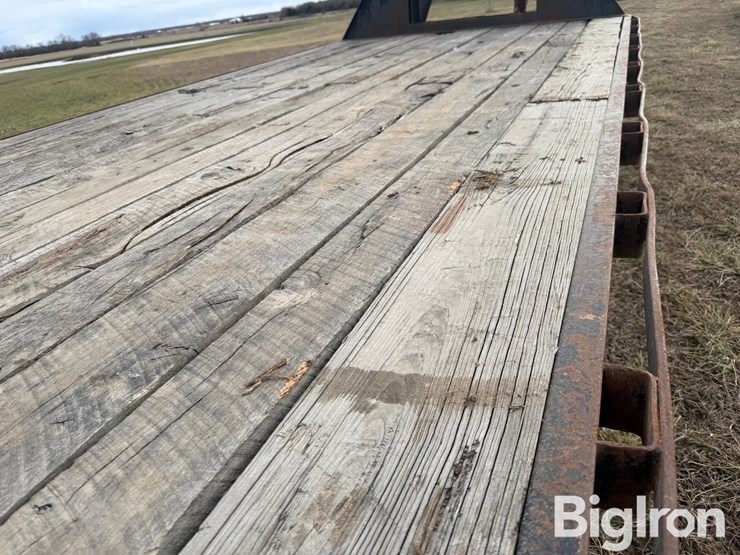 2000-pj-flatbed-image-15