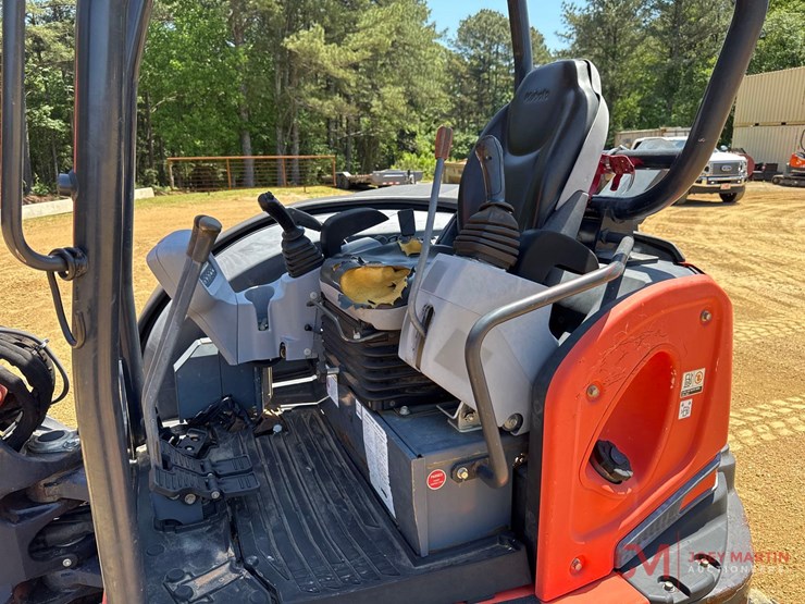 2016-kubota-u55-4-image-16