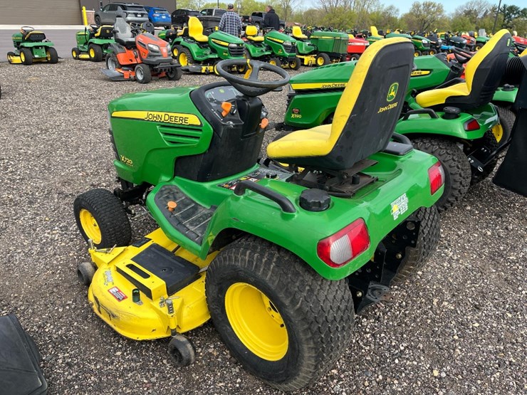 john-deere-x720-image-5