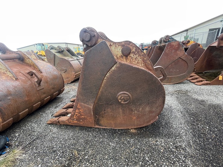 #5002-•-excavator-bucket-image-4