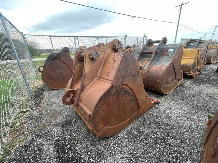 #5004-•-excavator-bucket-image-5