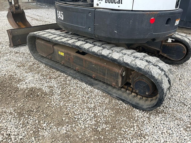 bobcat-e45-image-14