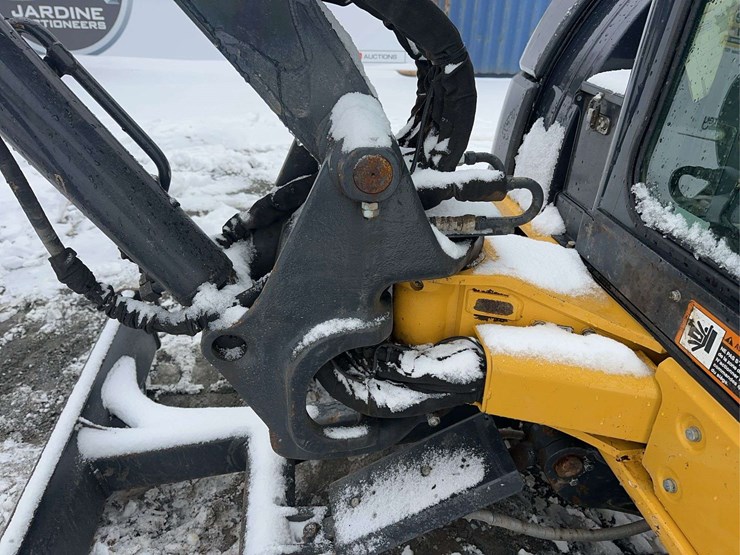 2022-deere-50g-image-23