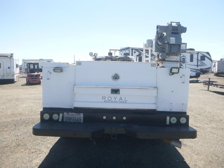 2008-ford-f550-image-6