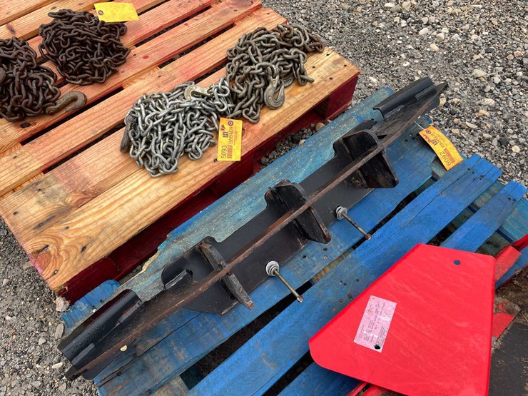 #5092-•-fiber-glass-tractor-roof-and-parts-image-18